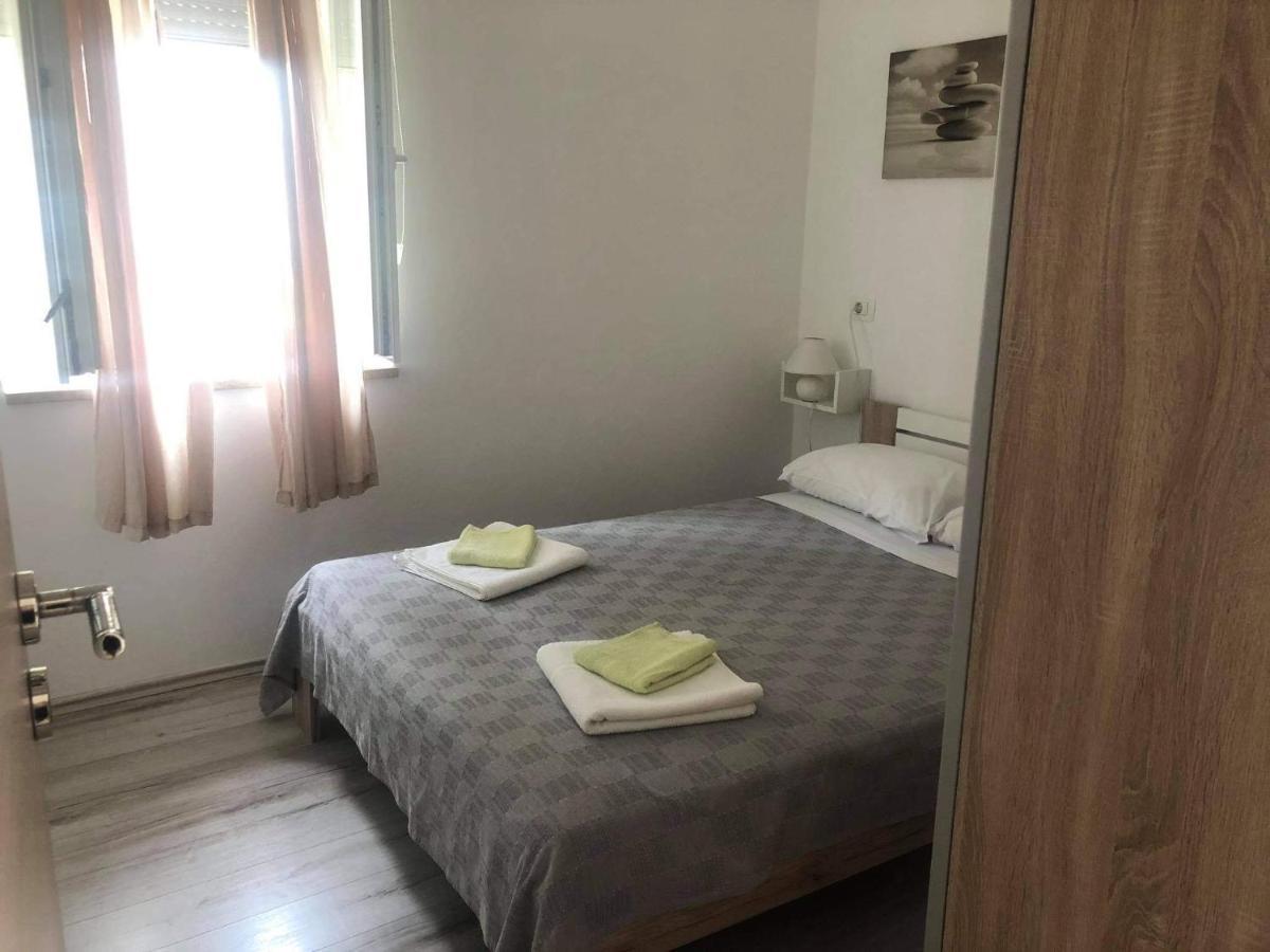 Apartmani Dokic Бале Екстериор снимка