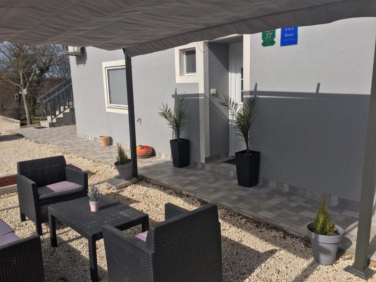 Apartmani Dokic Бале Екстериор снимка