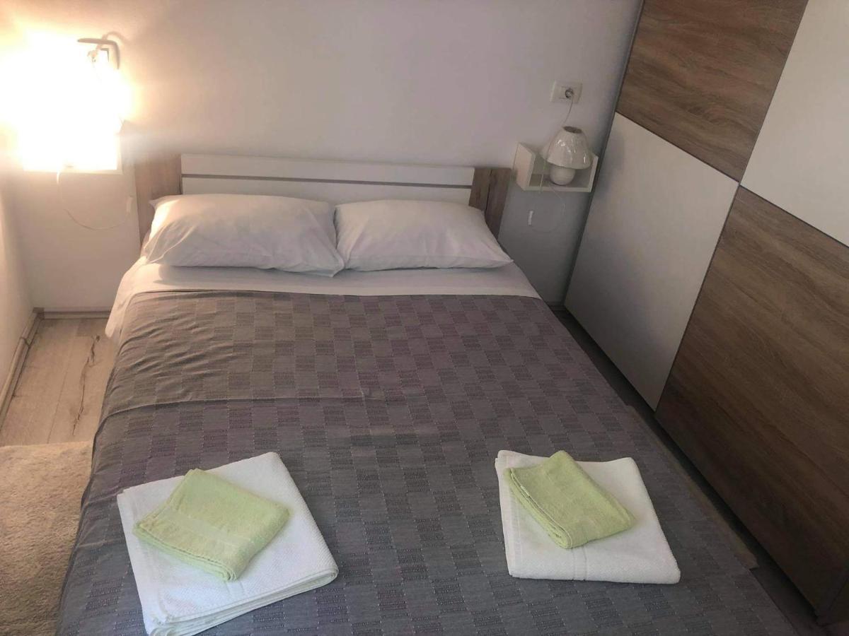 Apartmani Dokic Бале Екстериор снимка