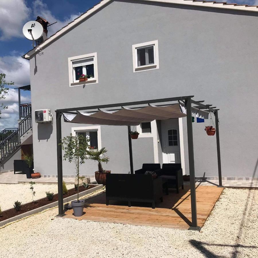Apartmani Dokic Бале Екстериор снимка