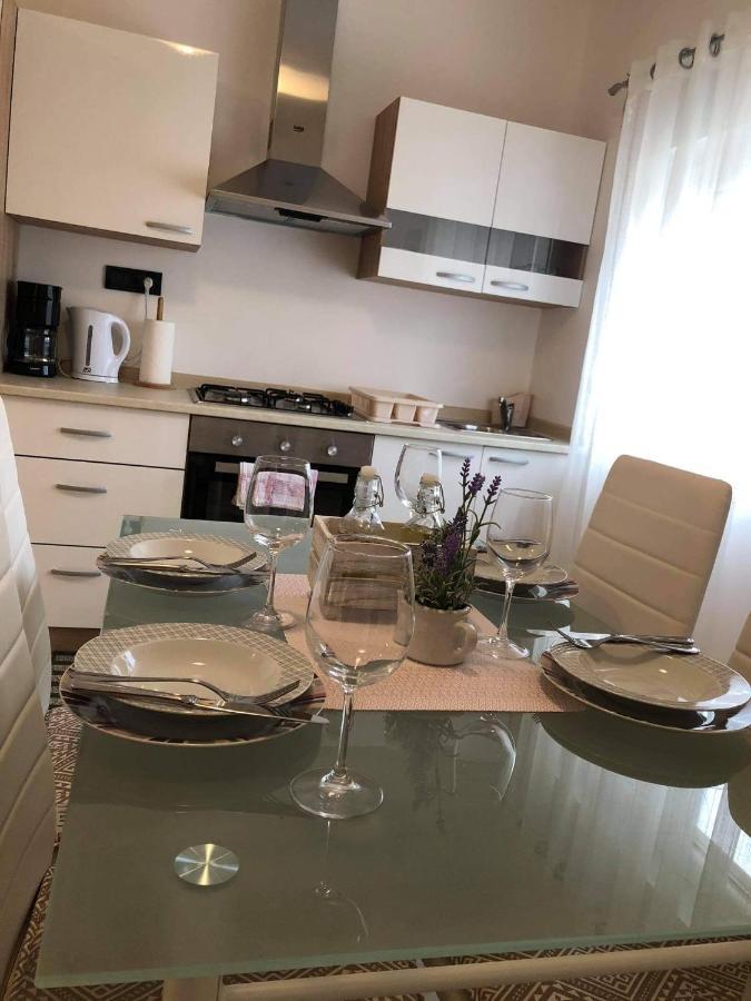 Apartmani Dokic Бале Екстериор снимка